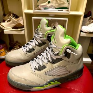 Jordan 5 “Green Bean” 2022 release 🥦